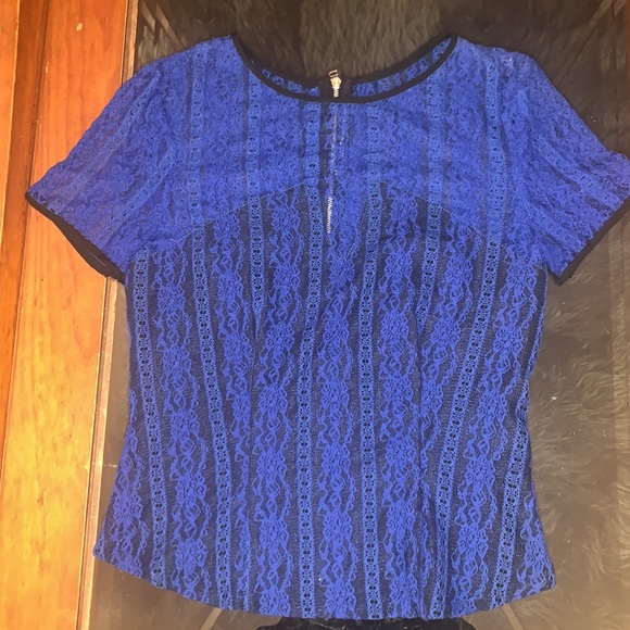 Lace Top - Picture 6 of 10